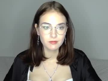 Mila_Keyy Chaturbate stream image from May 14, 2025