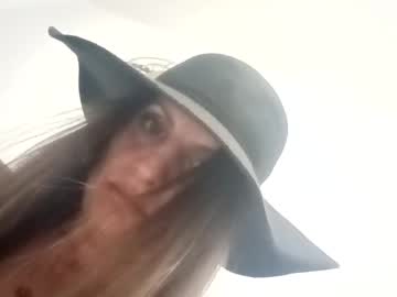 Tammy_Lyssa Chaturbate stream image from May 14, 2025