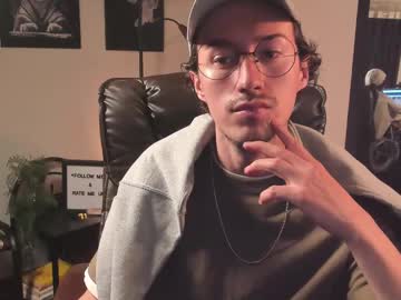 Adrianwilliams_ Chaturbate stream image from May 14, 2025