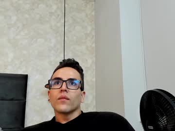 Luca_Morettii Chaturbate stream image from May 14, 2025