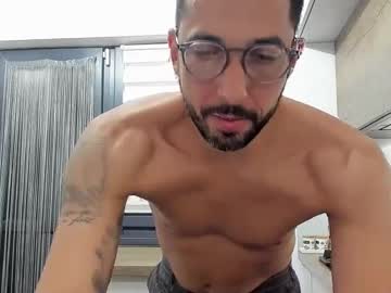 Wiseface777 Chaturbate stream image from May 14, 2025
