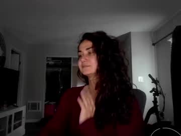 Lorenlovely Chaturbate stream image from May 15, 2025