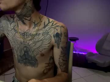 Hungsoleo Chaturbate stream image from May 15, 2025