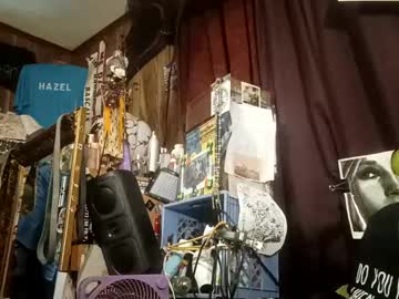 Reallyredrum69 Chaturbate stream image from May 15, 2025