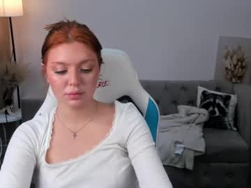 Ninacollinsss Chaturbate stream image from May 15, 2025