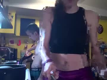 T33th_N31ghb0r Chaturbate stream image from May 15, 2025