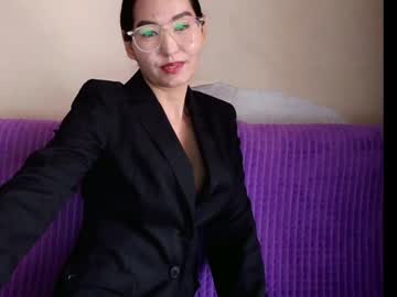 Asianangel3 Chaturbate stream image from May 15, 2025
