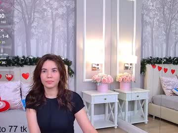 Ellaander Chaturbate stream image from May 15, 2025