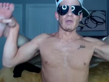 Dracoisback Chaturbate stream image from May 15, 2025