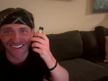 Jmbriu12 Chaturbate stream image from May 15, 2025