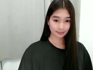 Mikayla_Slut Chaturbate stream image from May 15, 2025