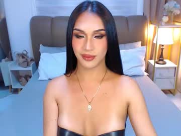 Adychavez Chaturbate stream image from May 15, 2025