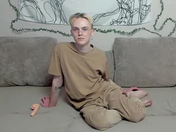 Honey_Nick_ Chaturbate stream image from May 15, 2025
