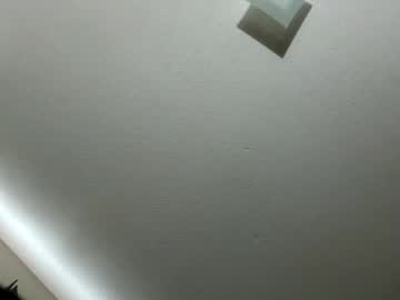 Bubblebuttt323137 Chaturbate stream image from May 15, 2025