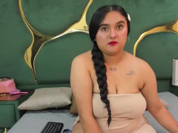 Miadixon_ Chaturbate stream image from May 15, 2025
