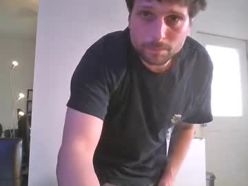 Sebb42000 Chaturbate stream image from May 15, 2025