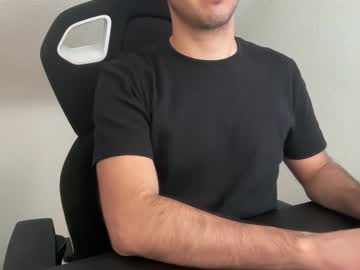 Eskp Chaturbate stream image from May 15, 2025