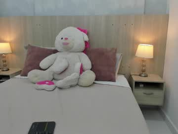 Brianna_Rojas Chaturbate stream image from May 15, 2025