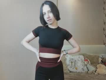 Katricrush Chaturbate stream image from May 15, 2025