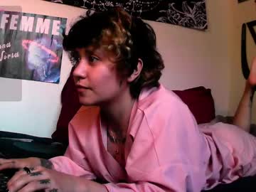 Hedonebliss Chaturbate stream image from May 15, 2025