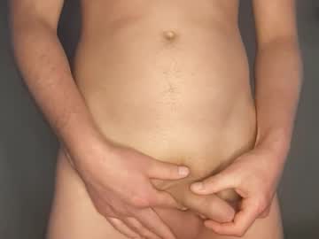 Moonsire Chaturbate stream image from May 15, 2025