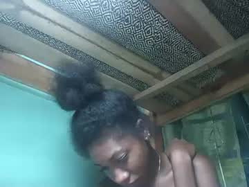 Golda0405 Chaturbate stream image from May 15, 2025