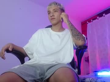 Wesley_Boy Chaturbate stream image from May 15, 2025
