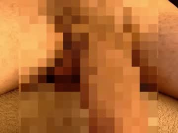 Withbothhandsplease Chaturbate stream image from May 15, 2025