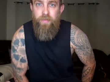 Beardedtattedguy Chaturbate stream image from May 15, 2025