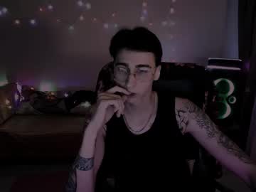 Honeyteo Chaturbate stream image from May 15, 2025