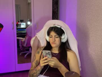 Katrin_Kristal Chaturbate stream image from May 15, 2025