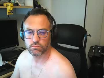 Kelvin06133 Chaturbate stream image from May 15, 2025