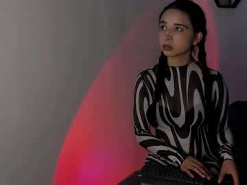 X_Jules_ Chaturbate stream image from May 15, 2025