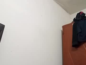 Calisur2004 Chaturbate stream image from May 15, 2025