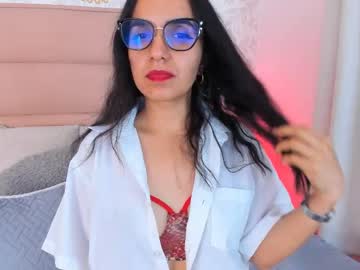 Leti_White Chaturbate stream image from May 15, 2025