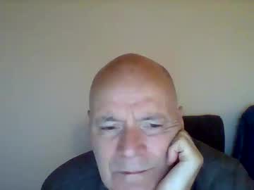 Peter19599 Chaturbate stream image from May 15, 2025