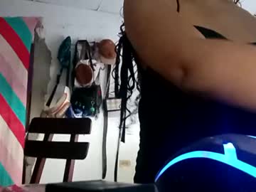 Saray_04 Chaturbate stream image from May 15, 2025