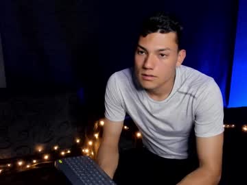 Serpodrick_ Chaturbate stream image from May 15, 2025