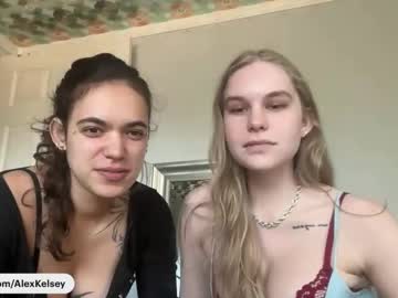 Okbula Chaturbate stream image from May 16, 2025