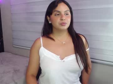 Angie_Victoria Chaturbate stream image from May 16, 2025