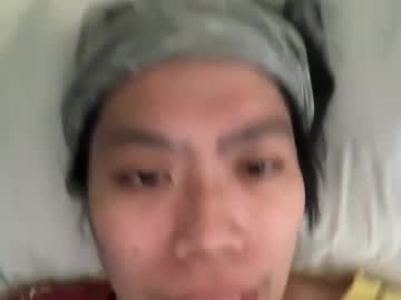 Assert32 Chaturbate stream image from May 16, 2025