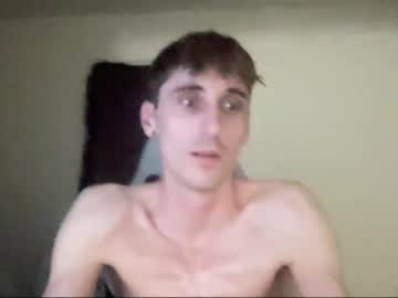 Maxryderr Chaturbate stream image from May 16, 2025