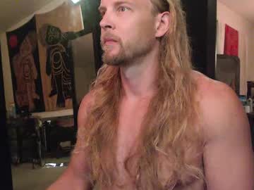 Thesunshineviking Chaturbate stream image from May 16, 2025