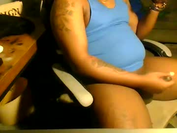 53ronan Chaturbate stream image from May 16, 2025