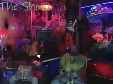 Bluebandekim Chaturbate stream image from May 16, 2025