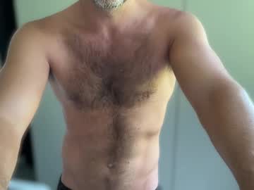 Benb8484 Chaturbate stream image from May 16, 2025