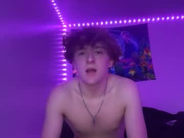 Carterwilliaams Chaturbate stream image from May 16, 2025