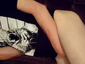 Skyler89 Chaturbate stream image from May 16, 2025