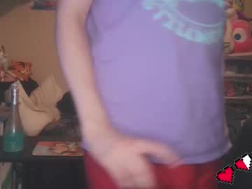 Jakieepoo212 Chaturbate stream image from May 16, 2025