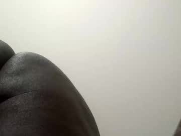 Unclelukebih Chaturbate stream image from May 16, 2025